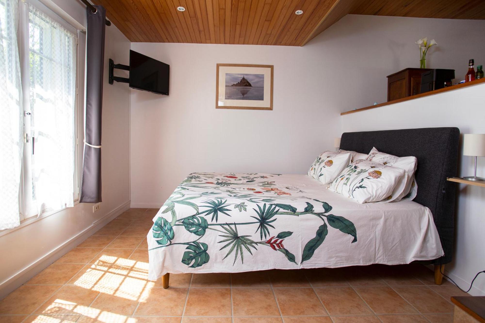 La Mancelliere De Montjoie Chambres D'Hotes Et Gites Saint-Michel-de-Montjoie Екстер'єр фото